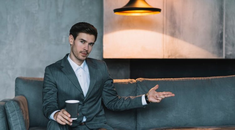 How to Be a Man in a Relationship: Building Trust, Respect, and Emotional Connection 