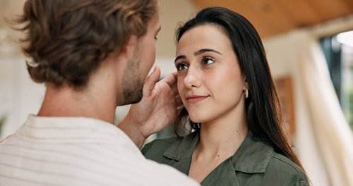 What Is Soul Gazing? How Eye Contact Creates the Best Emotional Connection